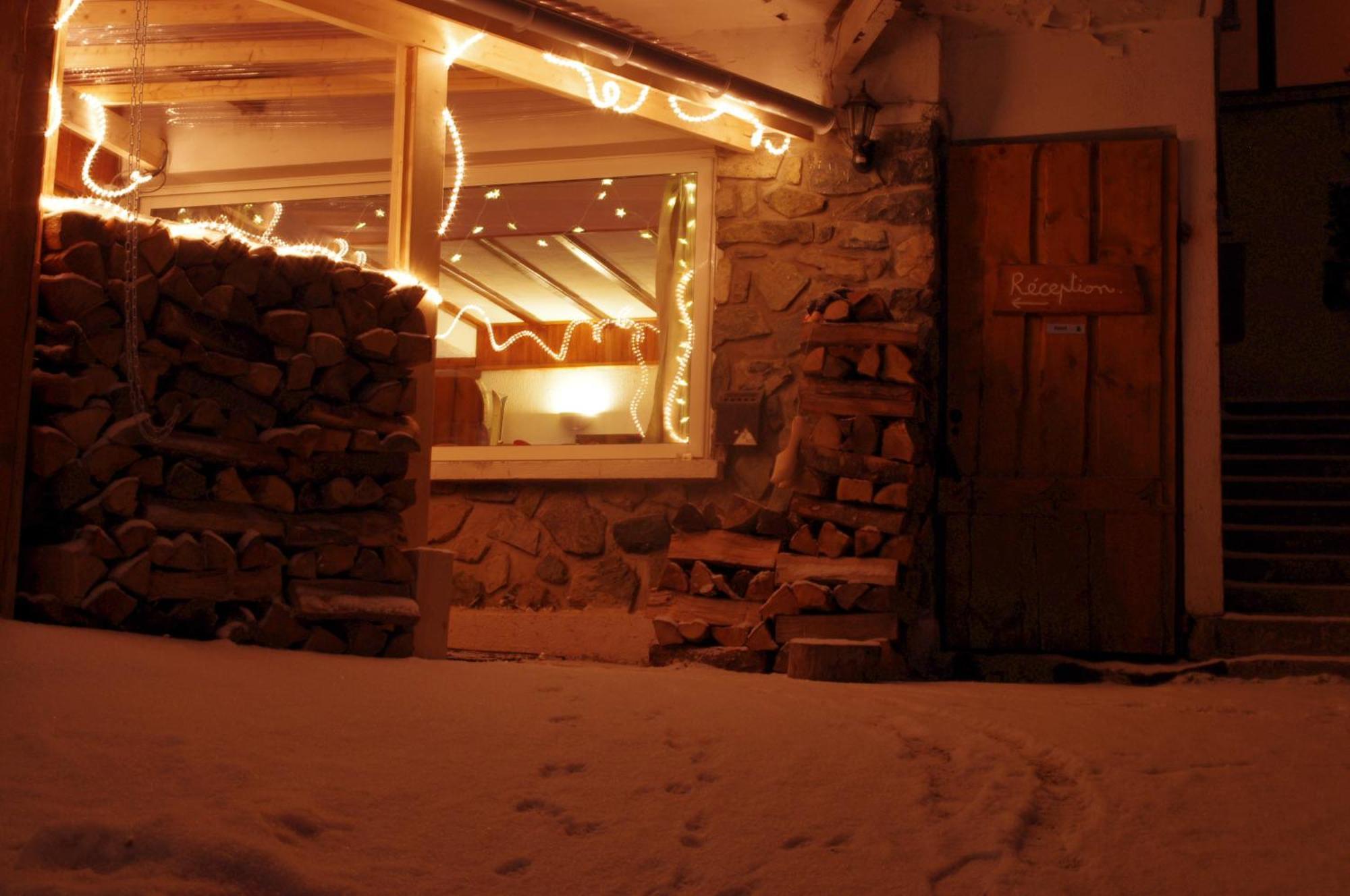Auberge Restaurant Du Virage Chamrousse Exterior photo