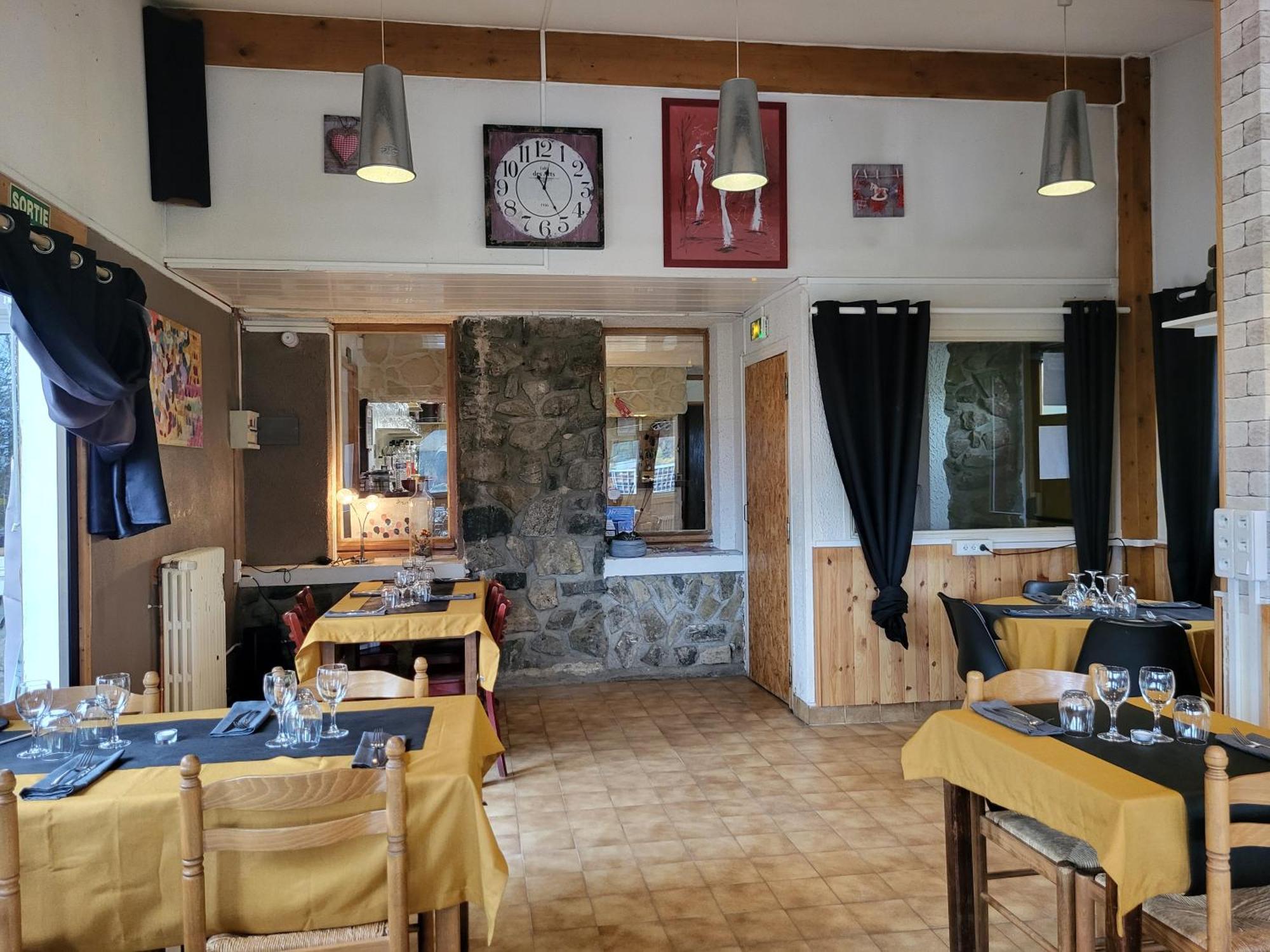 Auberge Restaurant Du Virage Chamrousse Exterior photo